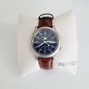 Seiko 5 Military 7S26-02J0